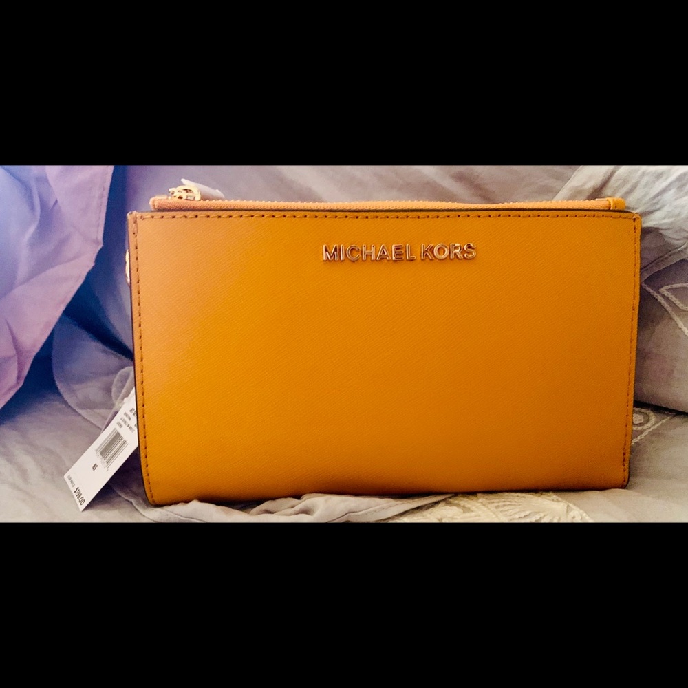 Michae Kors wallet